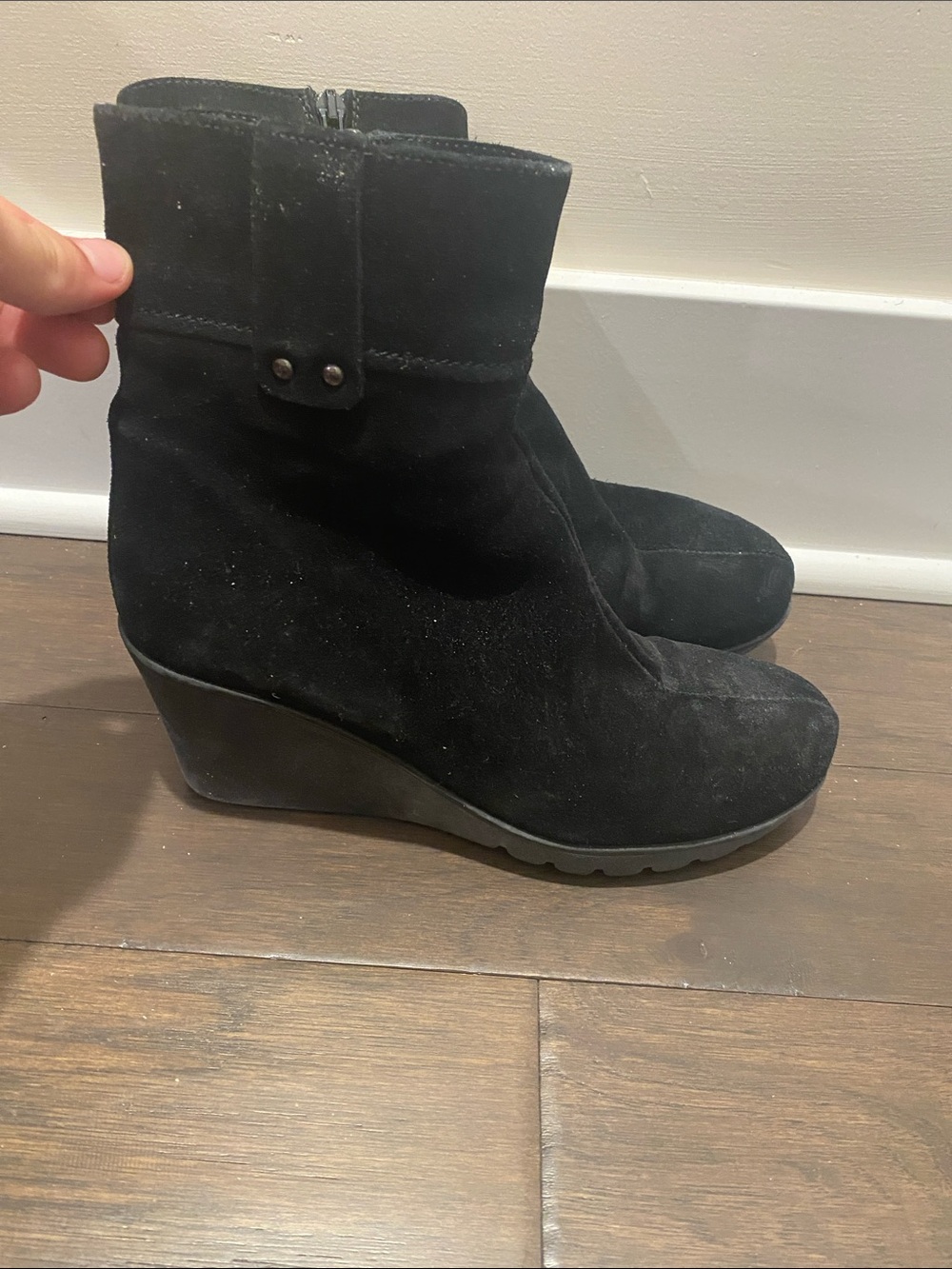 La CANADIENNE Black Suede Wedge Ankle Boots